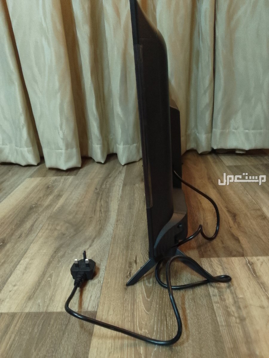 شاشة تلفزيون ال اي دي 32 انش من نيكاي