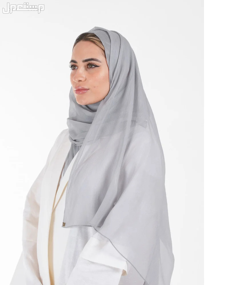أفضل 5 ألوان طرح مميزة تناسب جميع الأذواق تنسيق ألوان الطرح مع الملابس بالصور