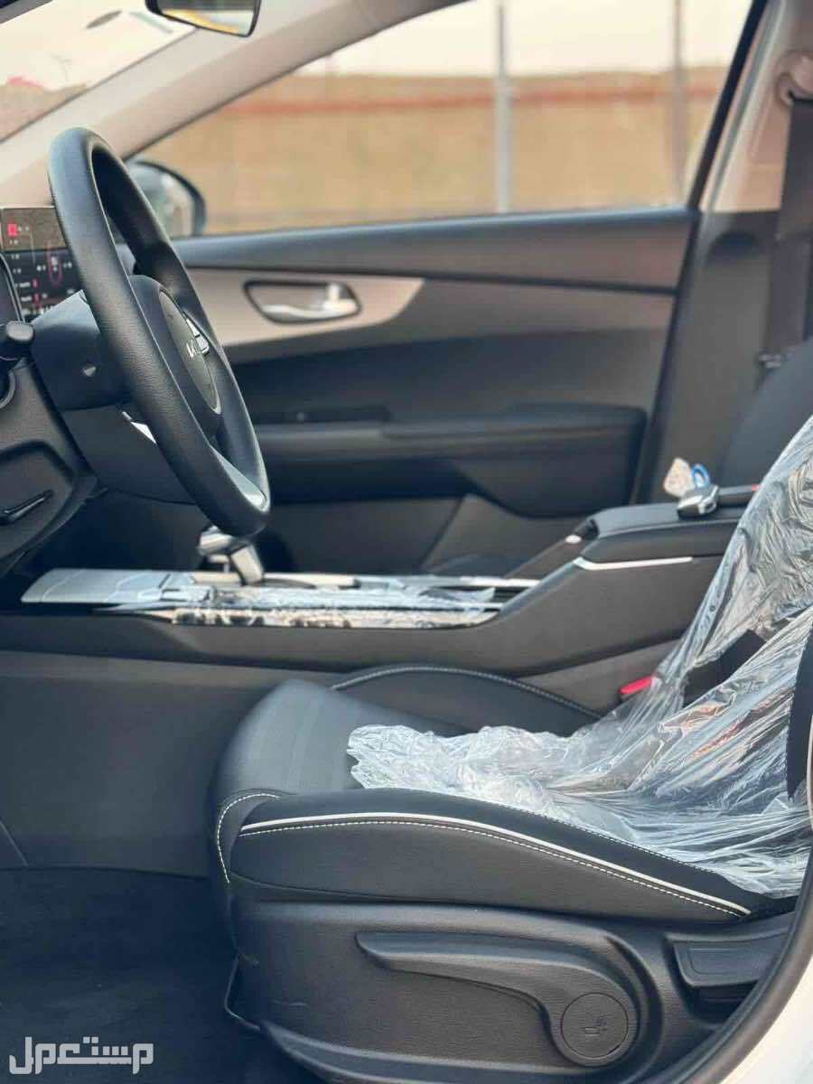 Kia K8 2024 in Dubai at a price of 60 thousands AED