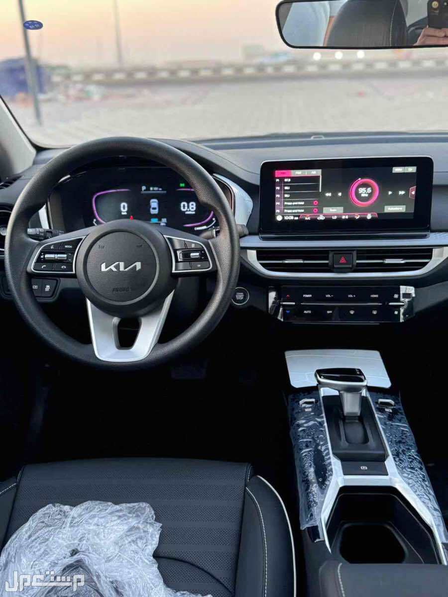 Kia K8 2024 in Dubai at a price of 60 thousands AED