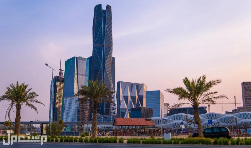 ما هي أنواع العقارات في الرياض.. مميزات وعيوب مراكز تجارية في الرياض