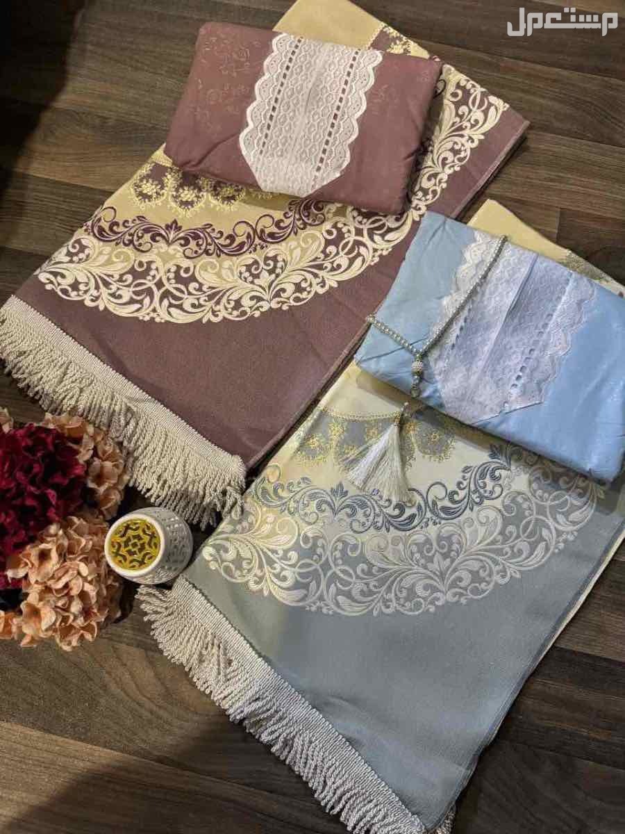أطقم صلاة خامه نظيف 🌹سماكة السجاد اثنين سنت 🌹شرشف صلاة قطن مطرز 🌹سبحه 🌹السعر 150ريال  🌹عروضنا مستمره🌹  اطقم صلاة خامه سوري 🌹الطقم يتكون من سجاد صلاة  🌹شرشف صلاة