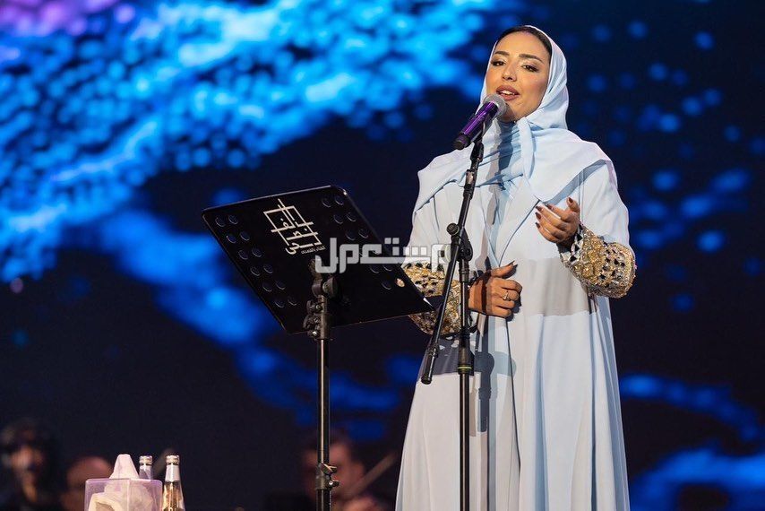 موعد مهرجان الغناء بالفصحى في الرياض 2024 فنانة تغني في مهرجان الغناء بالفصحى
