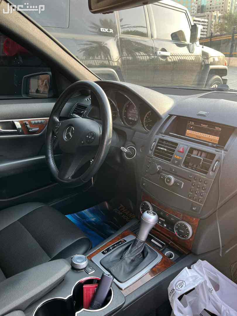مرسيدس بنز c300 2010 في الشارقة بسعر 18 ألف درهم إماراتي
