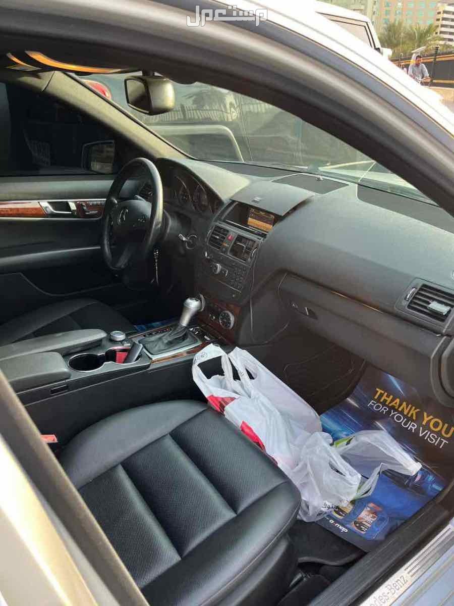مرسيدس بنز c300 2010 في الشارقة بسعر 18 ألف درهم إماراتي
