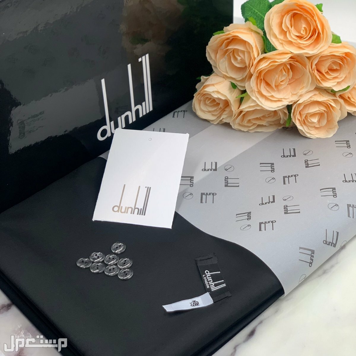 اقمشه رجاليه شتوي ماركة منوعه مع علبه الماركه وكيس ماركه