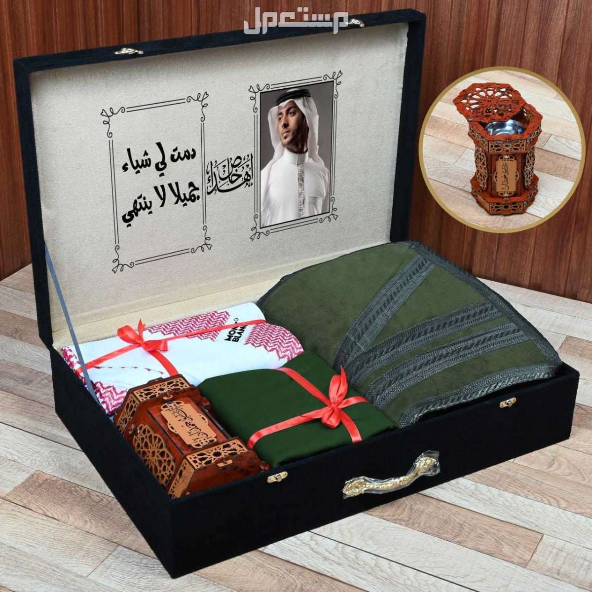 السعر 350ريال سعودي .🌹 جديدنا من فانتاستك 🌹  🎁 بكس رجالي شتوي 🎁   ⬜ فرو رجالي شموا صناعة سوريا جوده عاليه *مقاسات من 1 الى 5*  ⬜ قماش شتوي ماركة مونت بلانك ثلاثه امتار وربع عرضين مع زراي