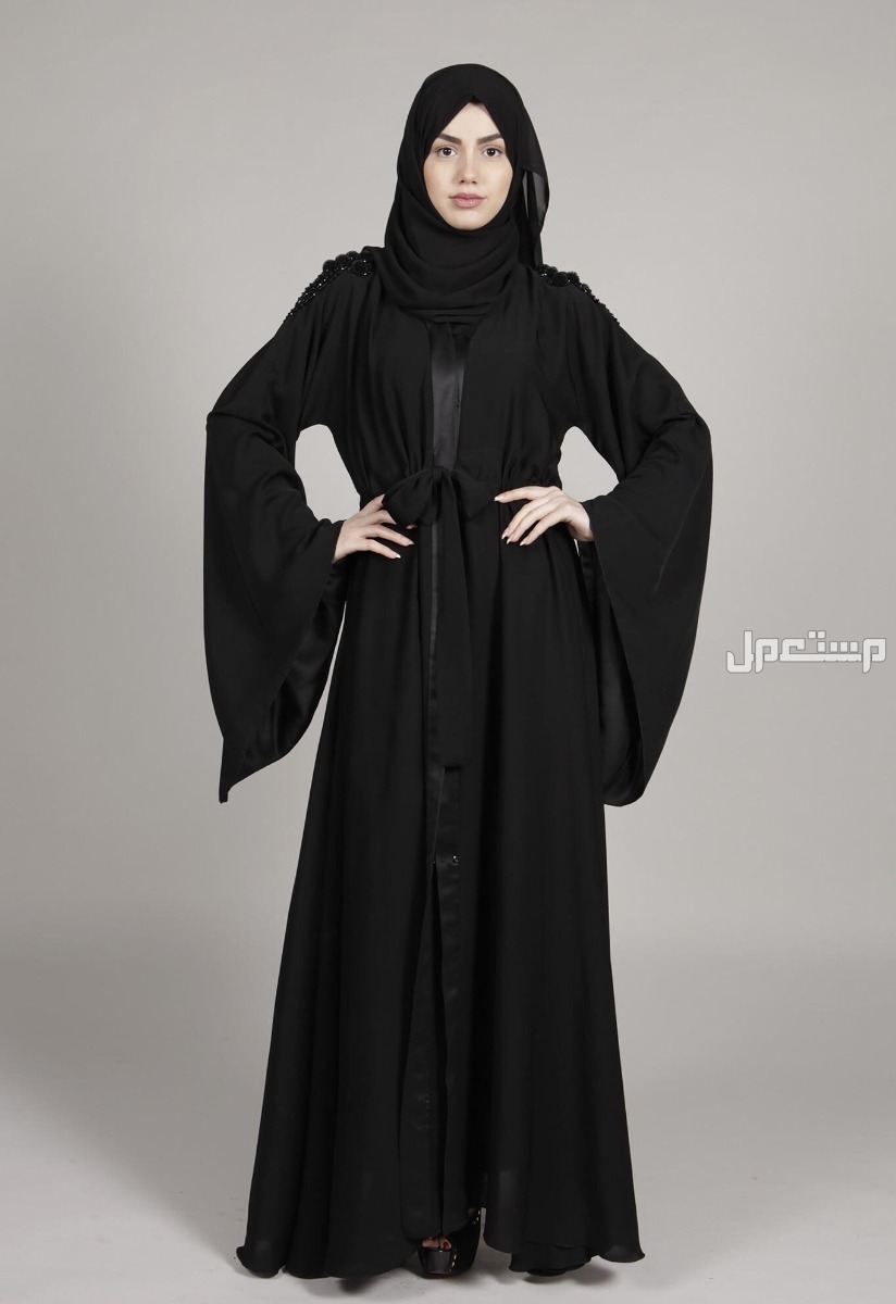 صور عبايات خليجية للشتاء 2025 العباية المناسبة في الشتاء