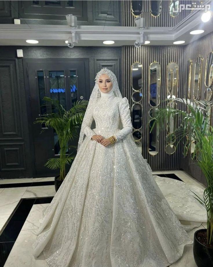 صور موديلات فساتين زفاف بأكمام طويلة 2025 فساتين للزفاف 2025