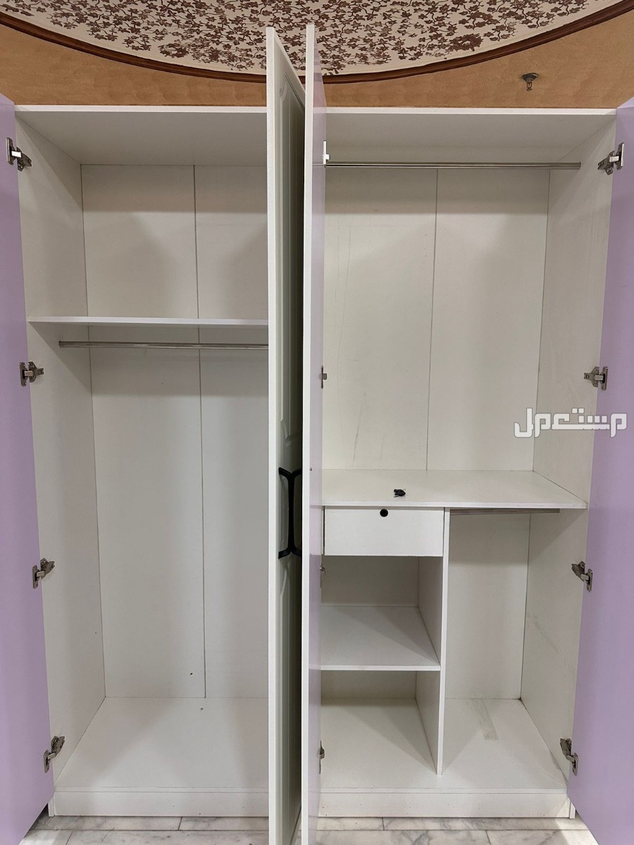 دولاب ملابس جديد بالكرتون