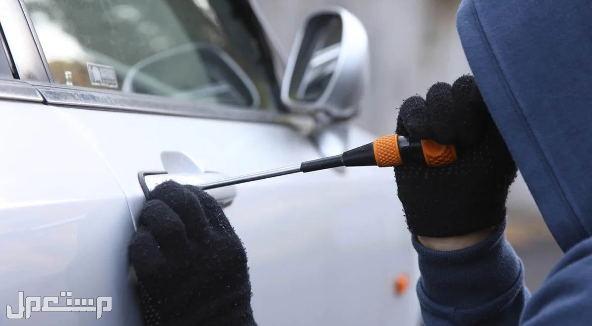 تفسير حلم سرقة السيارة في المنام لابن سيرين.. ماذا يخبئ لك هذا الحلم؟ تفسير حلم سرقة السيارة في المنام