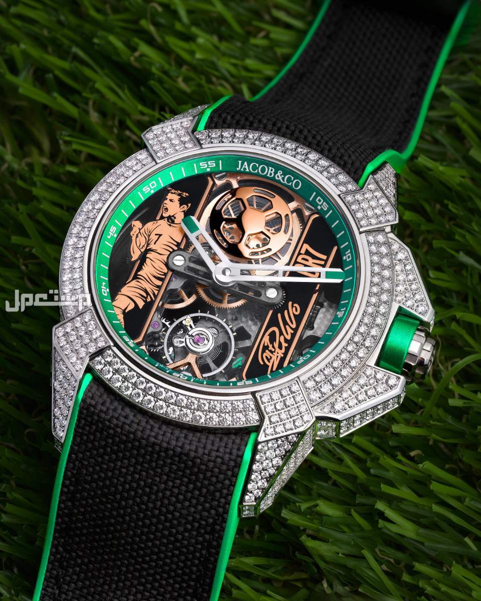بالصور مواصفات وسعر ساعة كريستيانو رونالدو الجديدة.. سعر يفوق الخيال