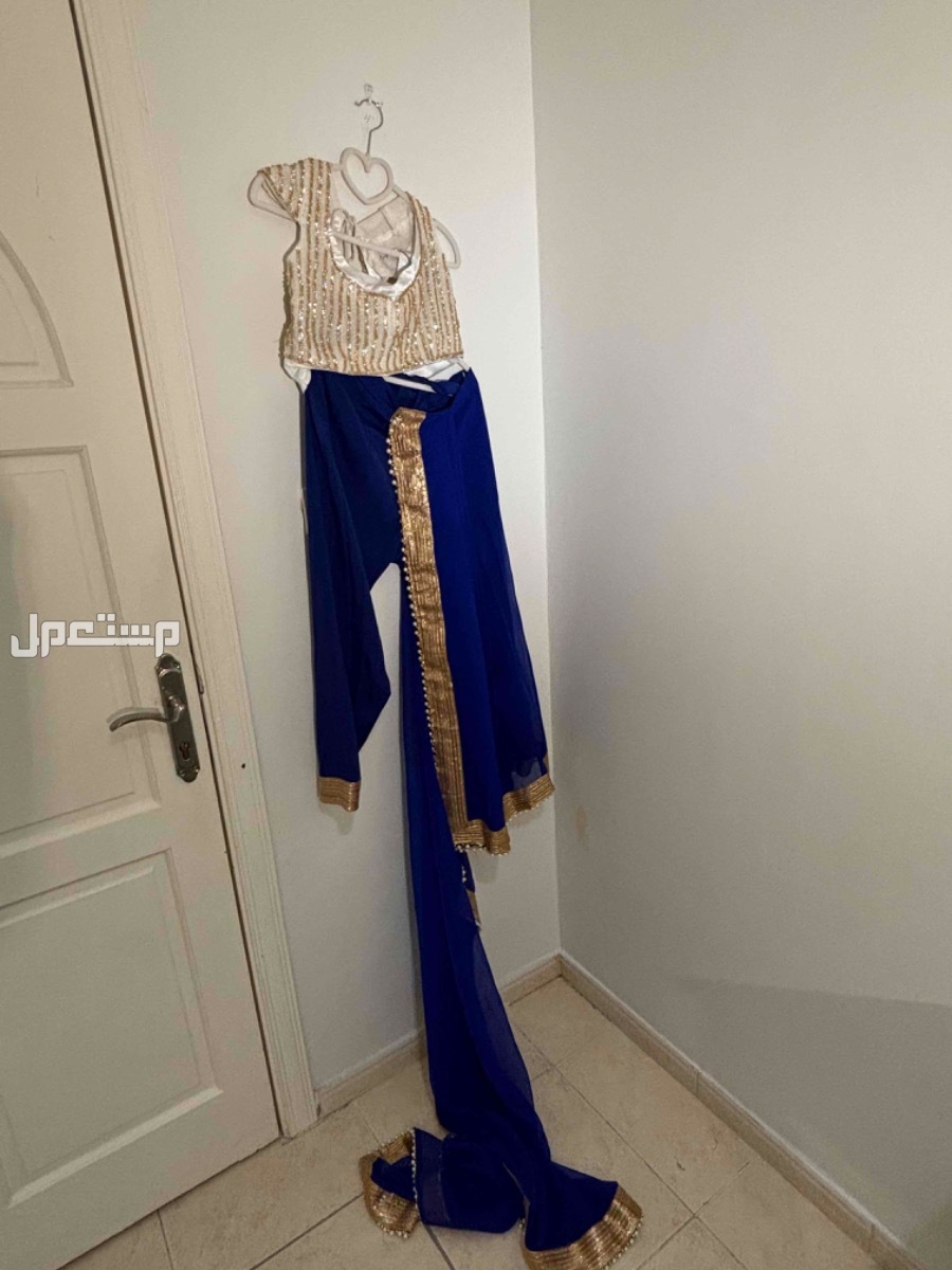 ساري هندي بنطلون للأجار