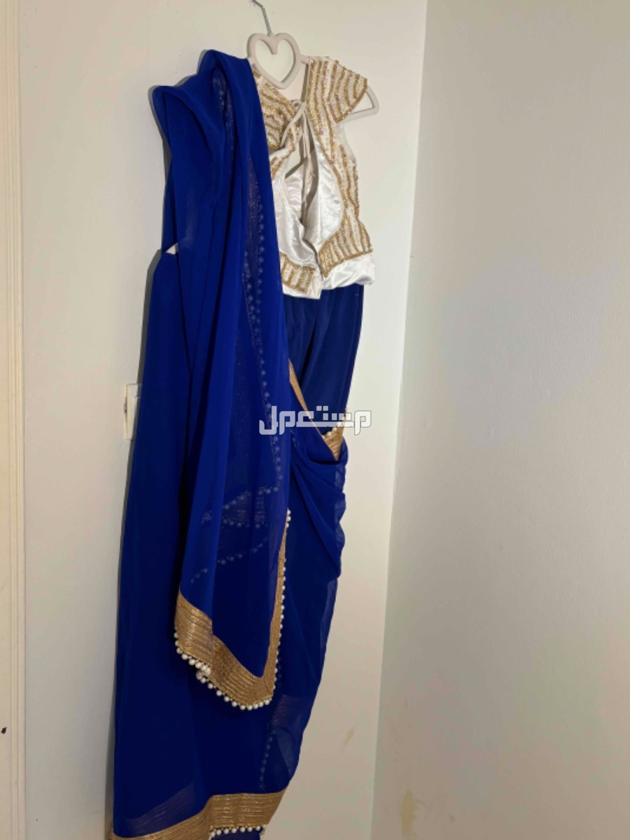 ساري هندي بنطلون للأجار