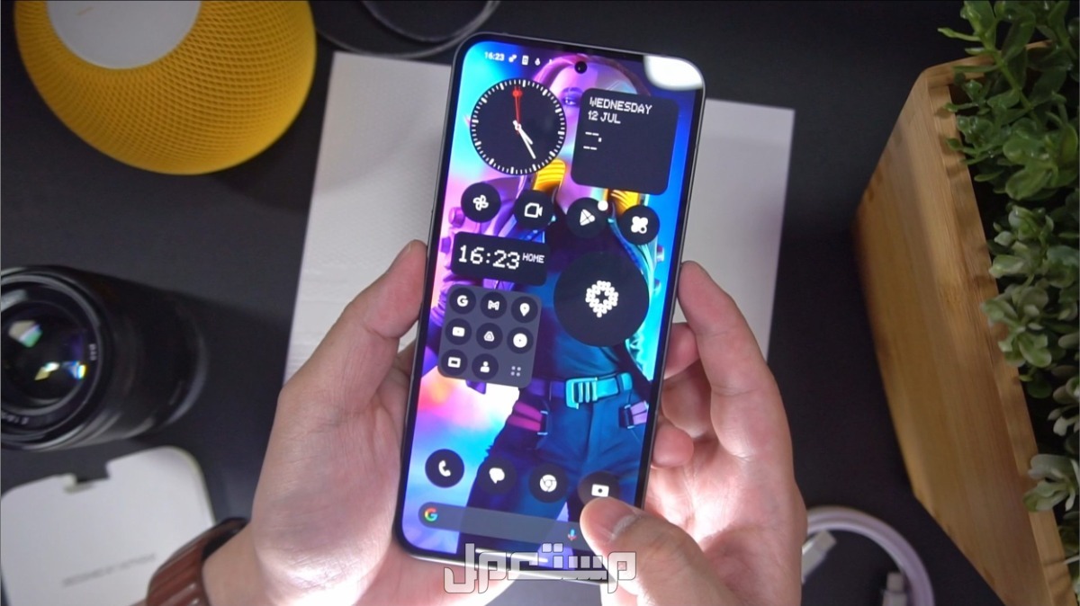 مراجعة وتجربة هاتف Nothing Phone 2 Nothing Phone 2