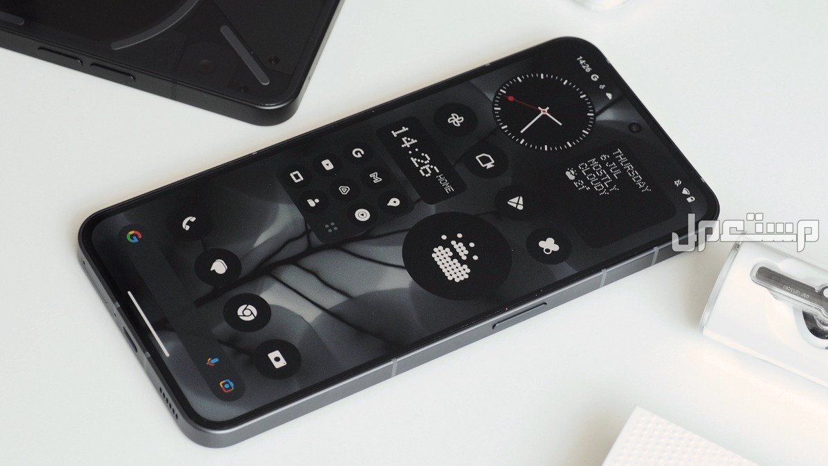 مراجعة وتجربة هاتف Nothing Phone 2