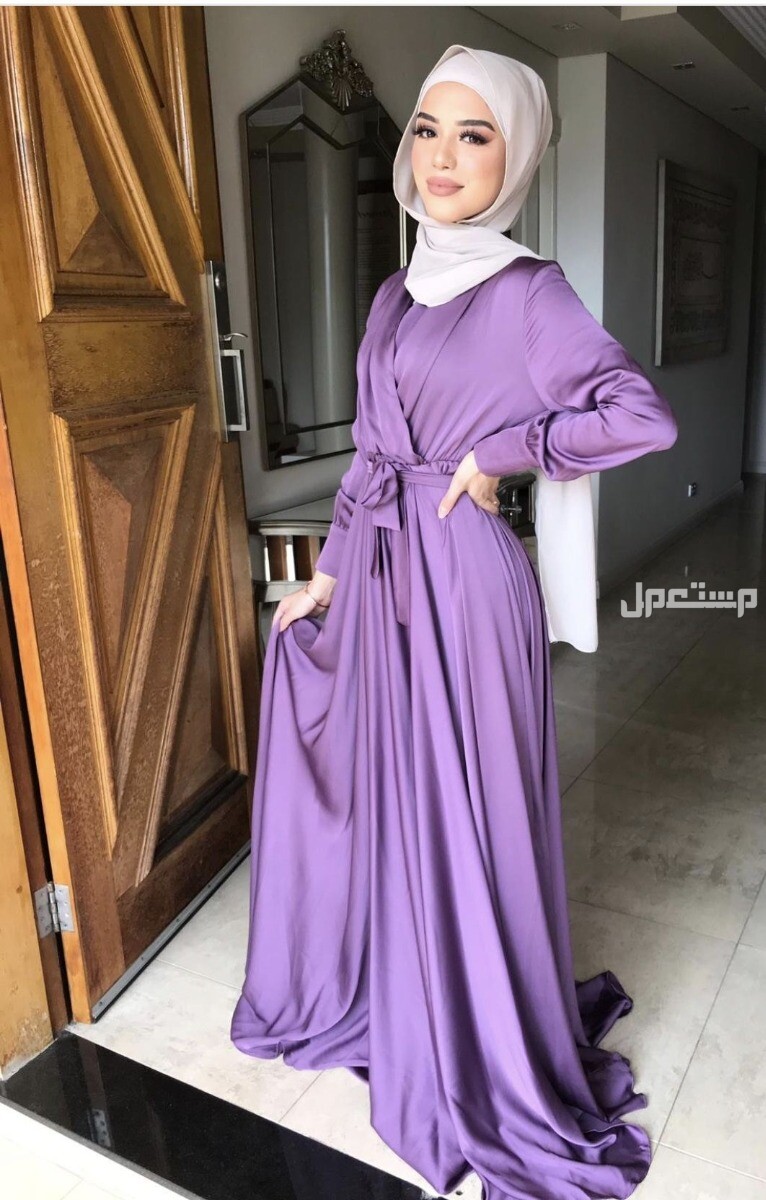 10 تصميمات فساتين سواريه دانتيل وستان للمحجبات أجمل تصميمات فساتين ساتان