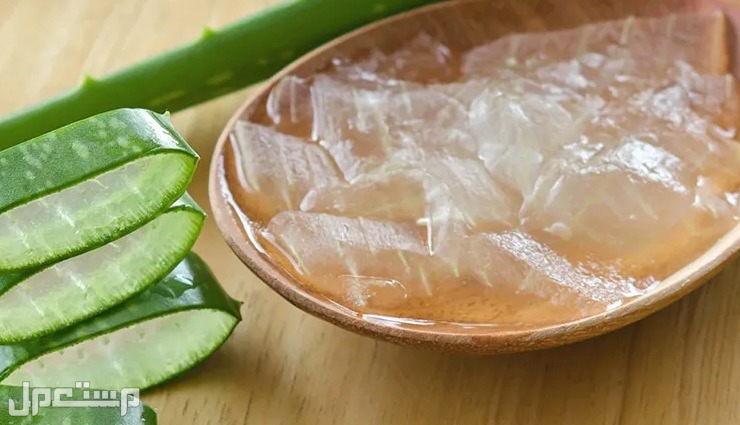 طرق طبيعية للتخلص من انتفاخ العين بعد البكاء الألوفيرا رائع للتخلص من الانتفاخ حول العينين