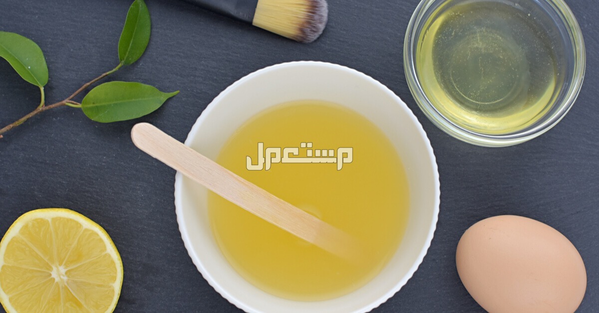 طرق طبيعية للتخلص من انتفاخ العين بعد البكاء بياض البيض يساعد في شد البشرة وتقليل الانتفاخ