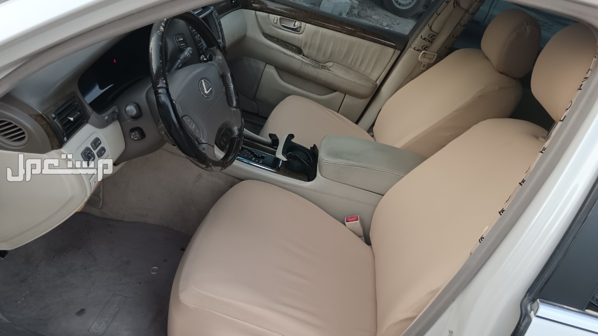 لكزس LS 2003 في سيح مديدة بسعر 10 آلاف درهم إماراتي