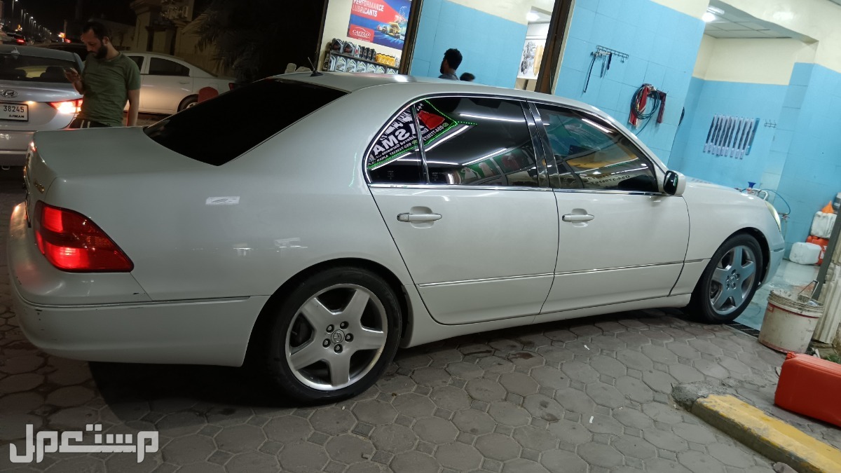لكزس LS 2003 في سيح مديدة بسعر 10 آلاف درهم إماراتي
