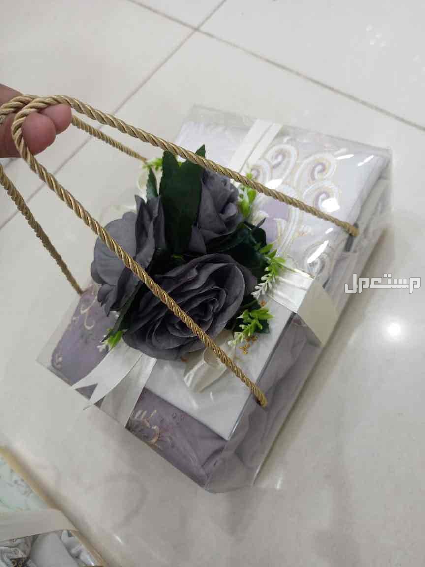 🌹عروضنا مستمره 🌹أطقم صلاة خامه نظيف 🌹الطقم يتكون من 🌹سجاد صلاة مبطن خامه نظيفه 🌹شرشف صلاة قطن مطرز 🌹متوفر المرد والسحاب 🌹سبحه 🌹سورة البقرة 🌹مع بوكس وورد صناعي 🌹