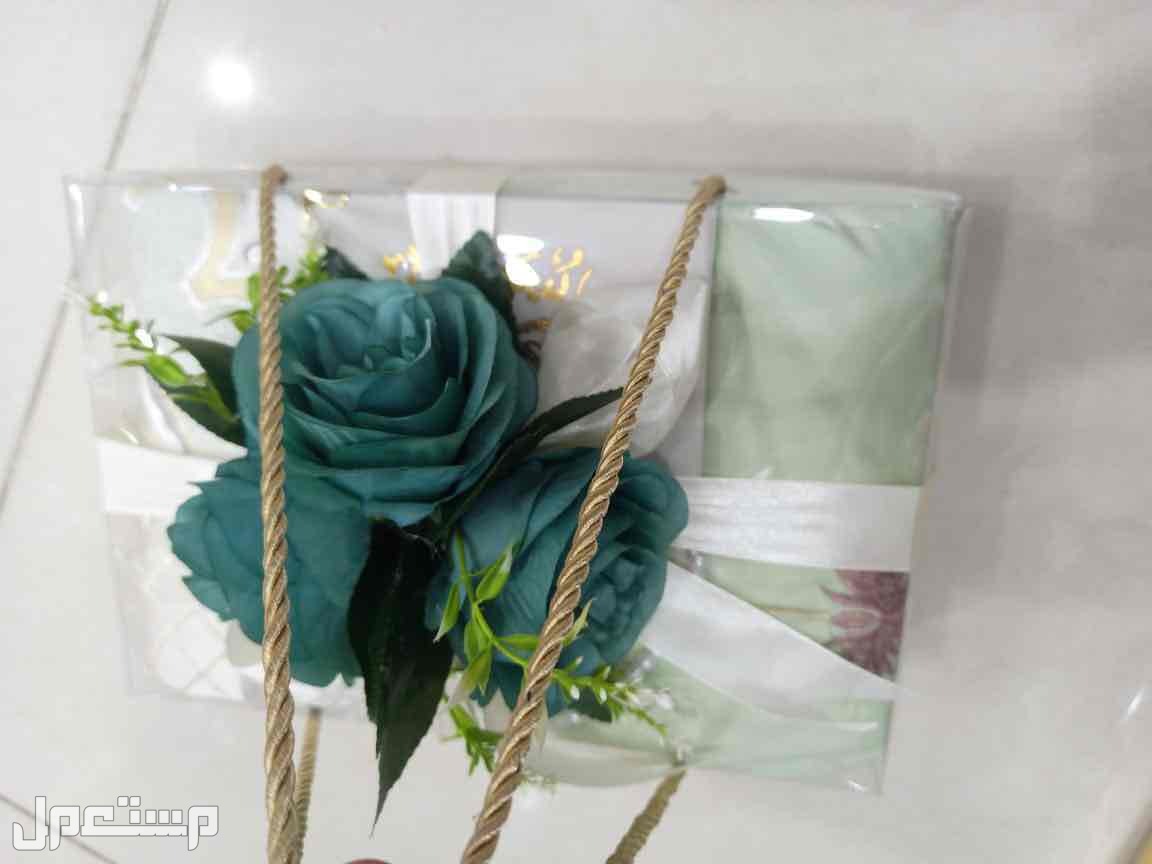 🌹عروضنا مستمره 🌹أطقم صلاة خامه نظيف 🌹الطقم يتكون من 🌹سجاد صلاة مبطن خامه نظيفه 🌹شرشف صلاة قطن مطرز 🌹متوفر المرد والسحاب 🌹سبحه 🌹سورة البقرة 🌹مع بوكس وورد صناعي 🌹