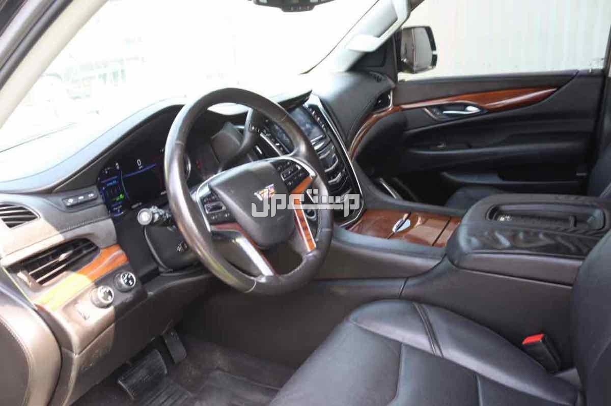كاديلاك اسكالي 2016 للبيع في دبي بسعر 75000 درهم إماراتي