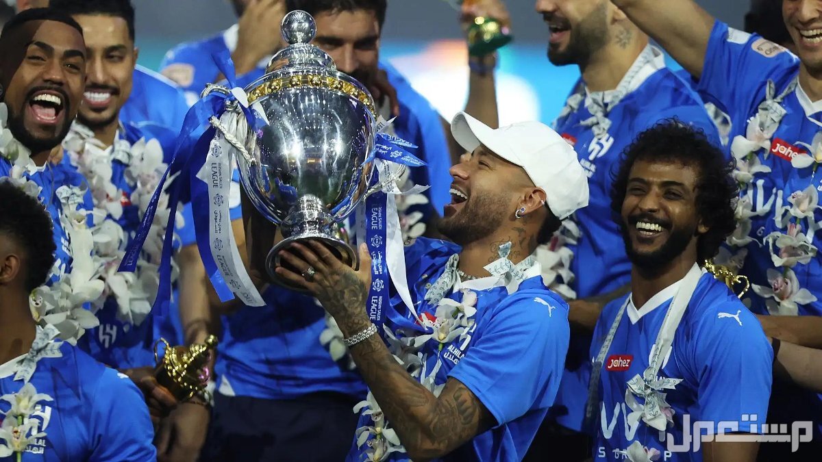 جدول ترتيب هدافي الدوري السعودي روشن 2024 نادي الهلال السعودي يحتفل بكأس الدوري السعودي
