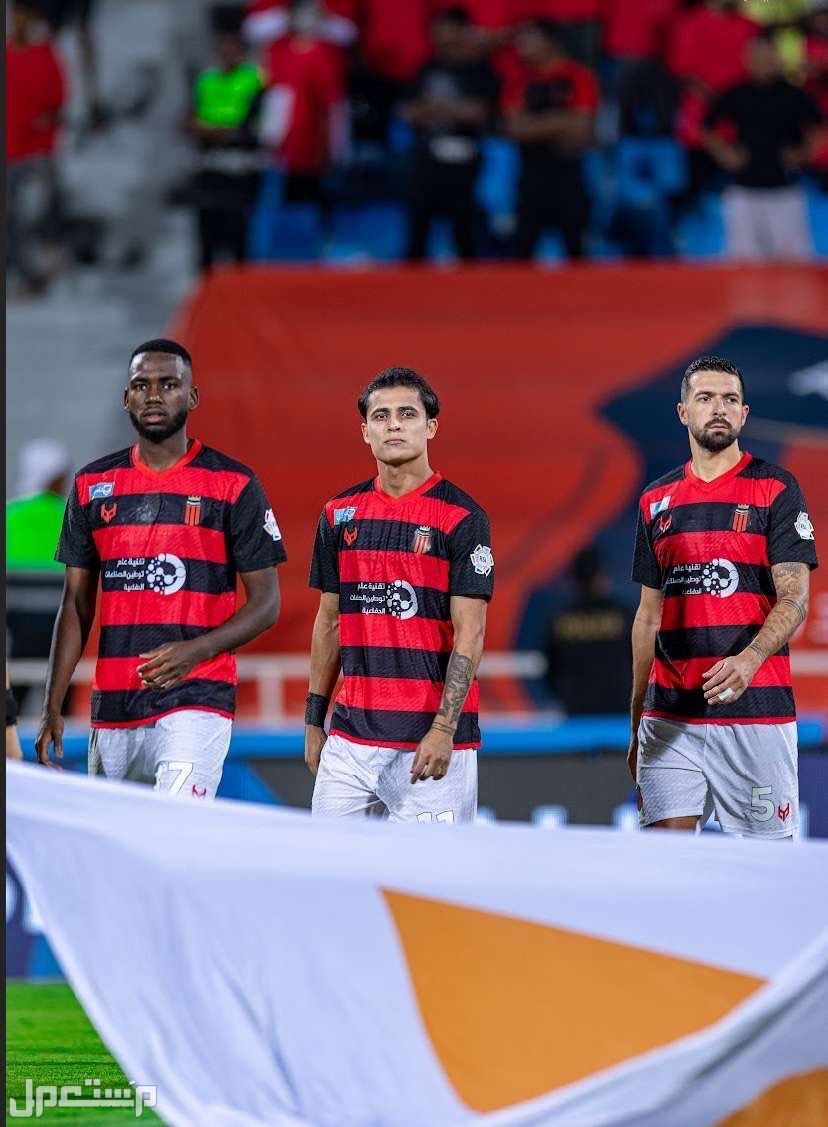 موعد مباراة الاتحاد والرياض في دوري روشن 2024 والقنوات الناقلة ثلاث لاعبين من فريق الرياض لكرة القدم