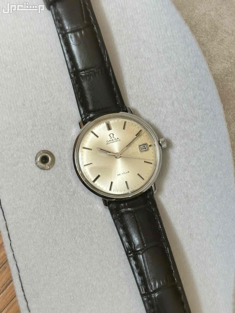 ساعة اوميغا من فترة السبعينات Omega Deville 1970s