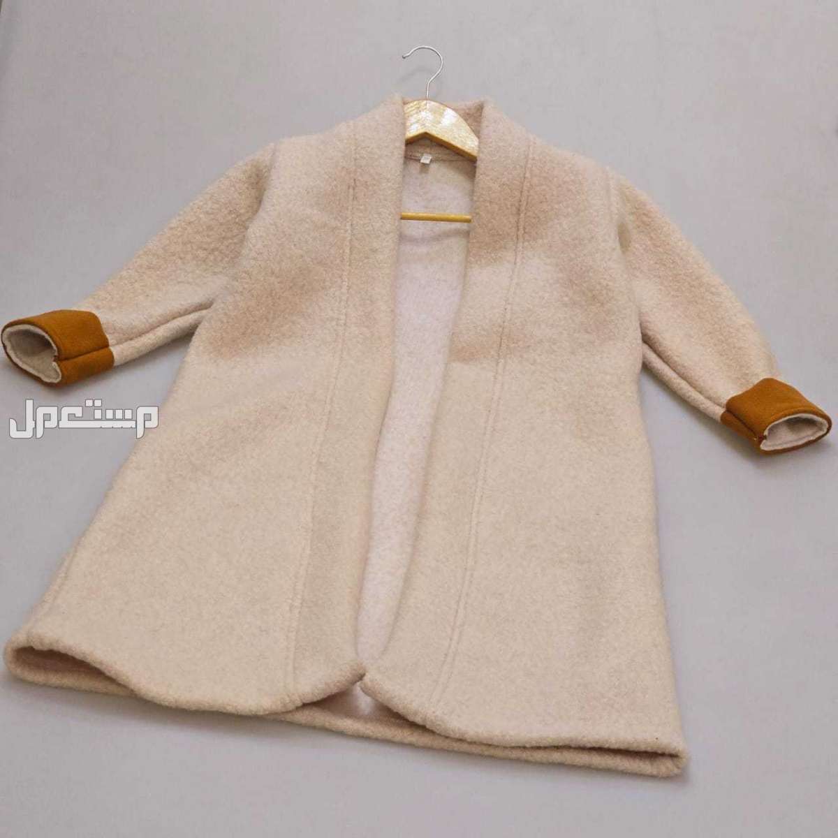 السعر 150ريال سعودي فقط.🌹متوفر  فرو شتويه صوف  بالاسم الجديد  ـيزّي طفلتك بتصاميمنا الجديدة والحصرية 🤩🙏🏻   عبارة:  ( زولنّ غيب أزوال )  تطريز اي عــبارة او أسم 🔥🤩♥️    🛑 تنبـية : لتأك