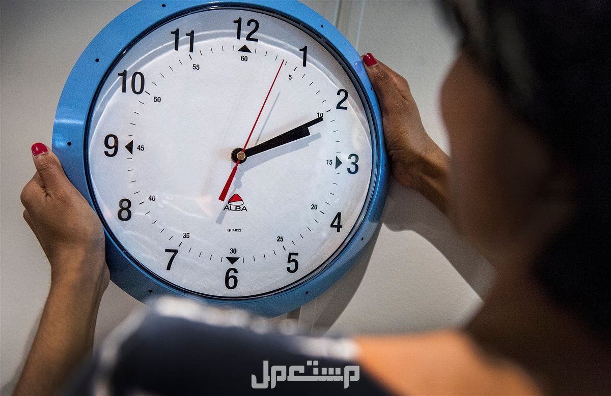 موعد تطبيق التوقيت الشتوي في مصر وتأخير الساعة 60 دقيقة تغيير التوقيت