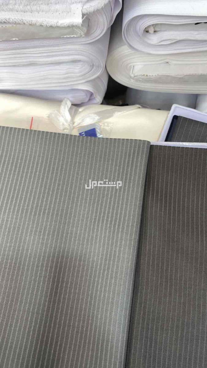 🌹عروضنا مستمره 🌹أقمشة رجالي شتوي  🌹ماركة ديور  🌹مع بوكس وكيس الماركه وكرت الماركه  🌹لوجو الماركه رقبه وجيب  🌹ثمانية ازارير بإسم الماركه  🌹خامه نظيييفه  🌹مقاس القطعه 3متروربع 🌹