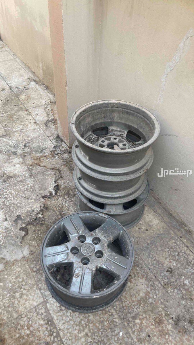 في راس التنورة بسعر 1500 ريال سعودي