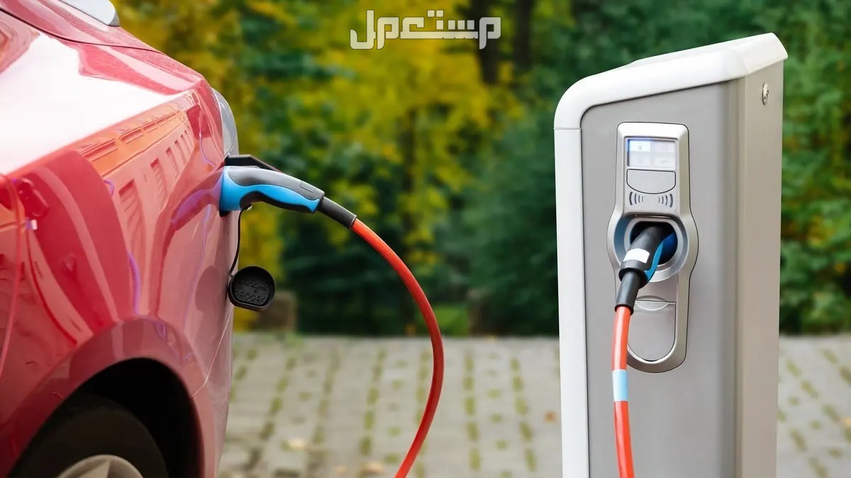 كيفية إطالة عمر بطارية السيارة الكهربائية