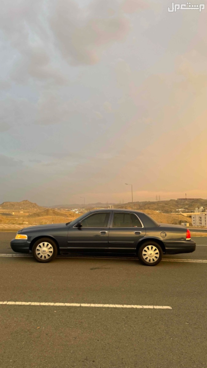 فورد كراون فكتوريا 2011 في جدة بسعر 30 ألف ريال سعودي