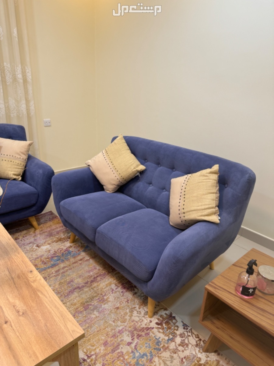 بيع كنب  في الرس بسعر 4 آلاف ريال سعودي