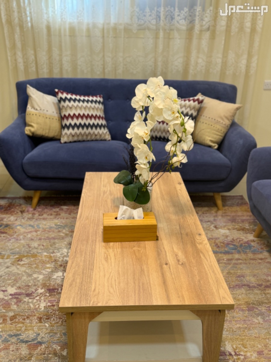 بيع كنب  في الرس بسعر 4 آلاف ريال سعودي