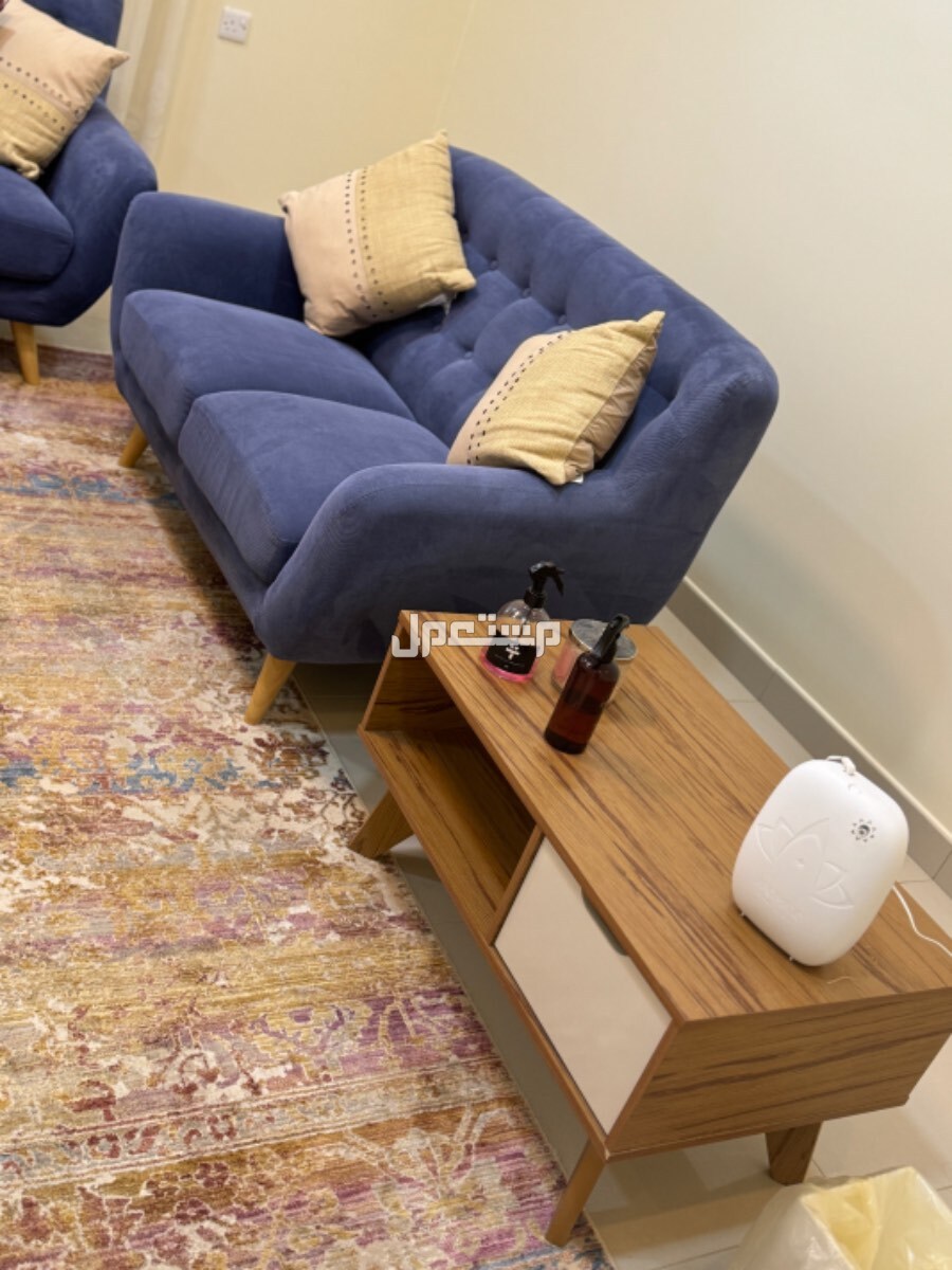 بيع كنب  في الرس بسعر 4 آلاف ريال سعودي