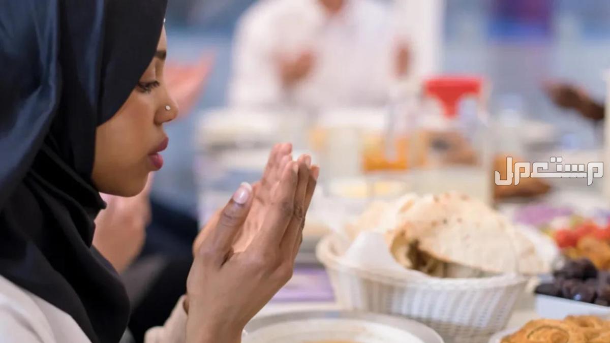 صور وخلفيات رمضان 2025 رسائل وتهنئة شهر رمضان المبارك