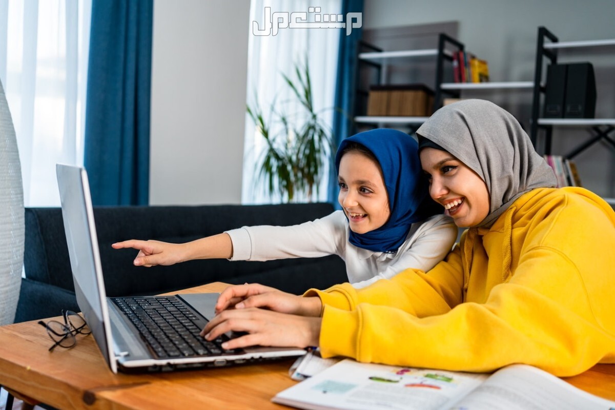 كيفية حماية الأطفال من مخاطر الإنترنت والمحتوى غير اللائق في 3 خطوات تطبيقات لحماية الأطفال من المحتوى غير اللائق