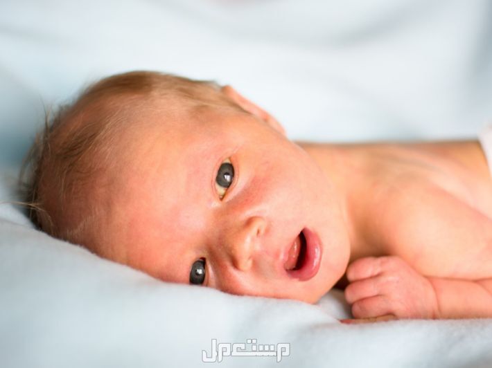 أمراض الأطفال الرضع الخطيرة وعلاجها.. دليل شامل للأم الجديدة علامات الخطورة عند حديثي الولادة