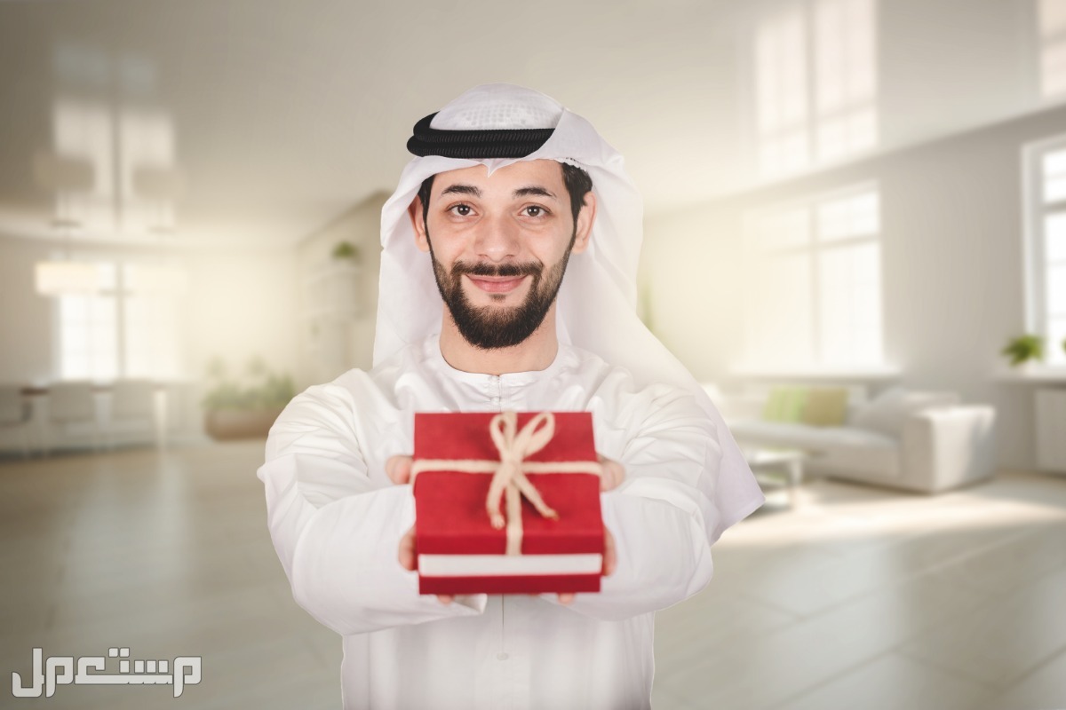 أجمل رسائل وكلمات تهنئة عيد ميلاد شخص تحبه (صور) أجمل رسائل وكلمات تهنئة عيد ميلاد شخص تحبه