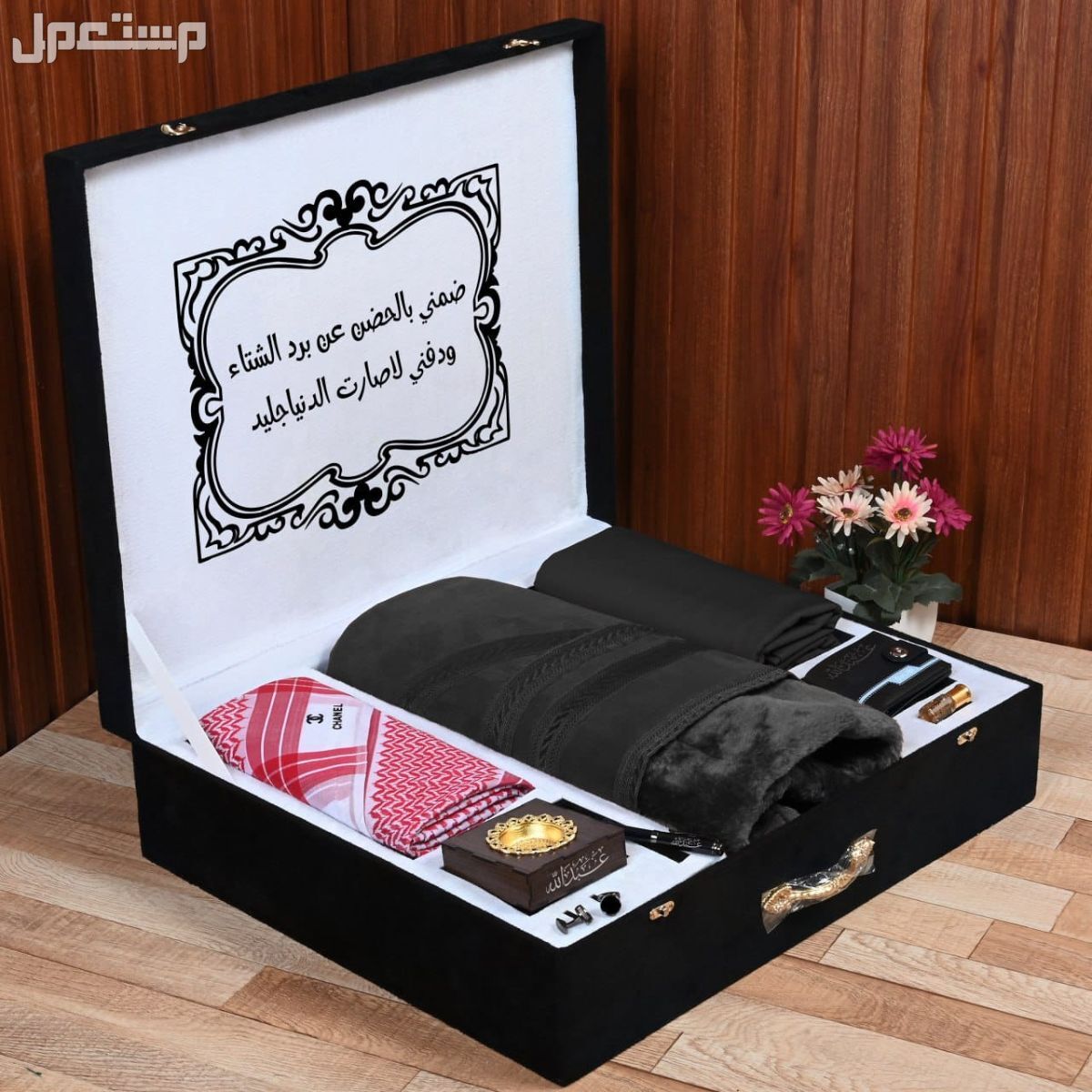 عرض شتوي ملكي* *لإطلالة شتاء انيقه ودافئه🛑*  ⬜ فرو رجالي  خامه خارجيه مخمل داخل  يوجد لدينا توصيل لجميع مدن المملكه العربيه السعوديه 🚛