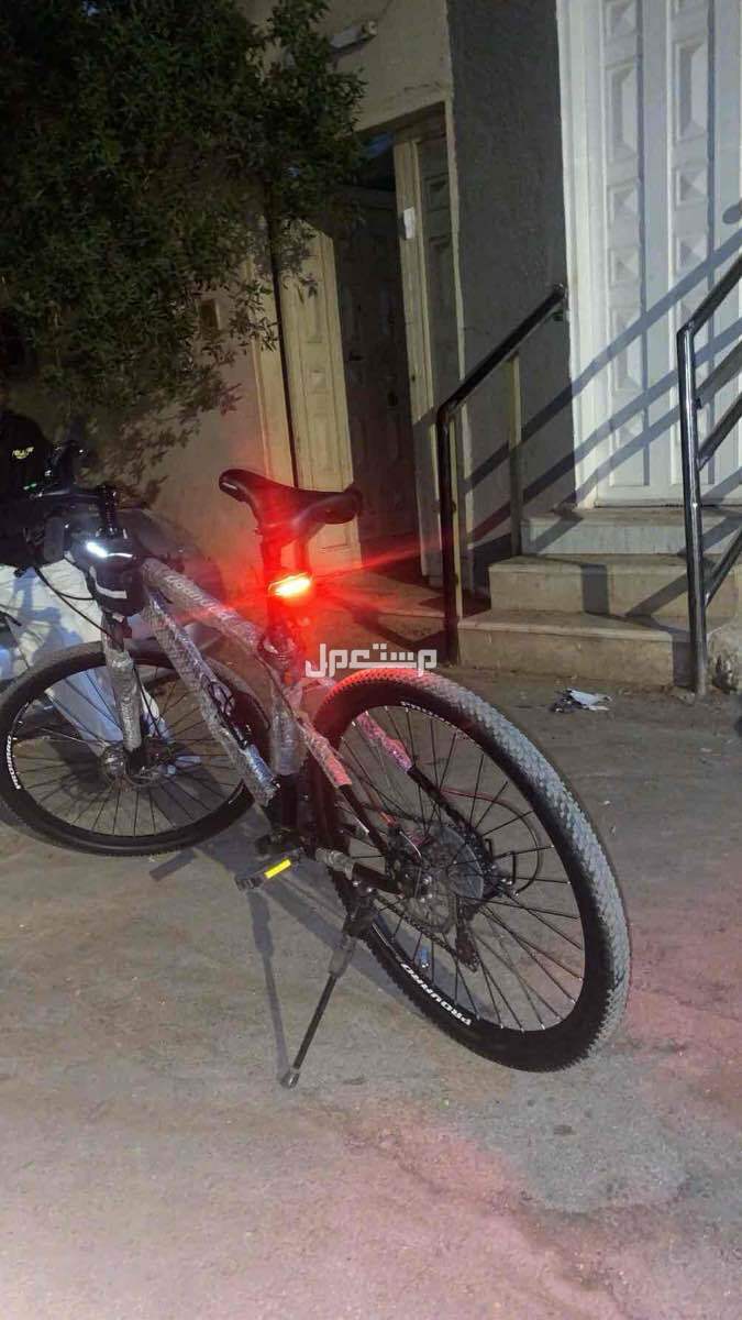 سيك في الرياض بسعر 500 ريال سعودي