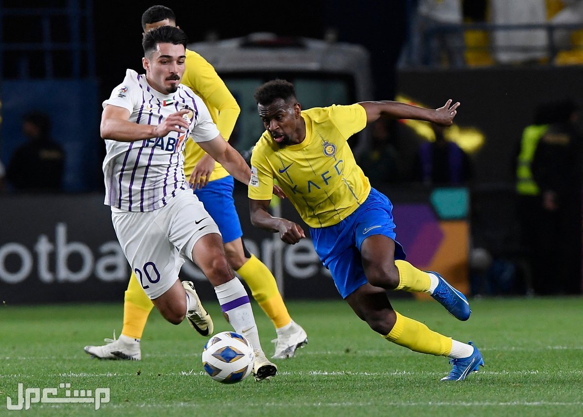 تذاكر مباراة النصر والعين في دوري ابطال اسيا 2024 - 2025 السباق على الكرة في مباراة النصر والعين