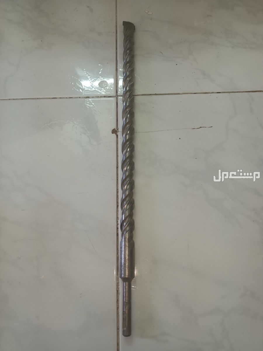 عدة مستعملة للبيع