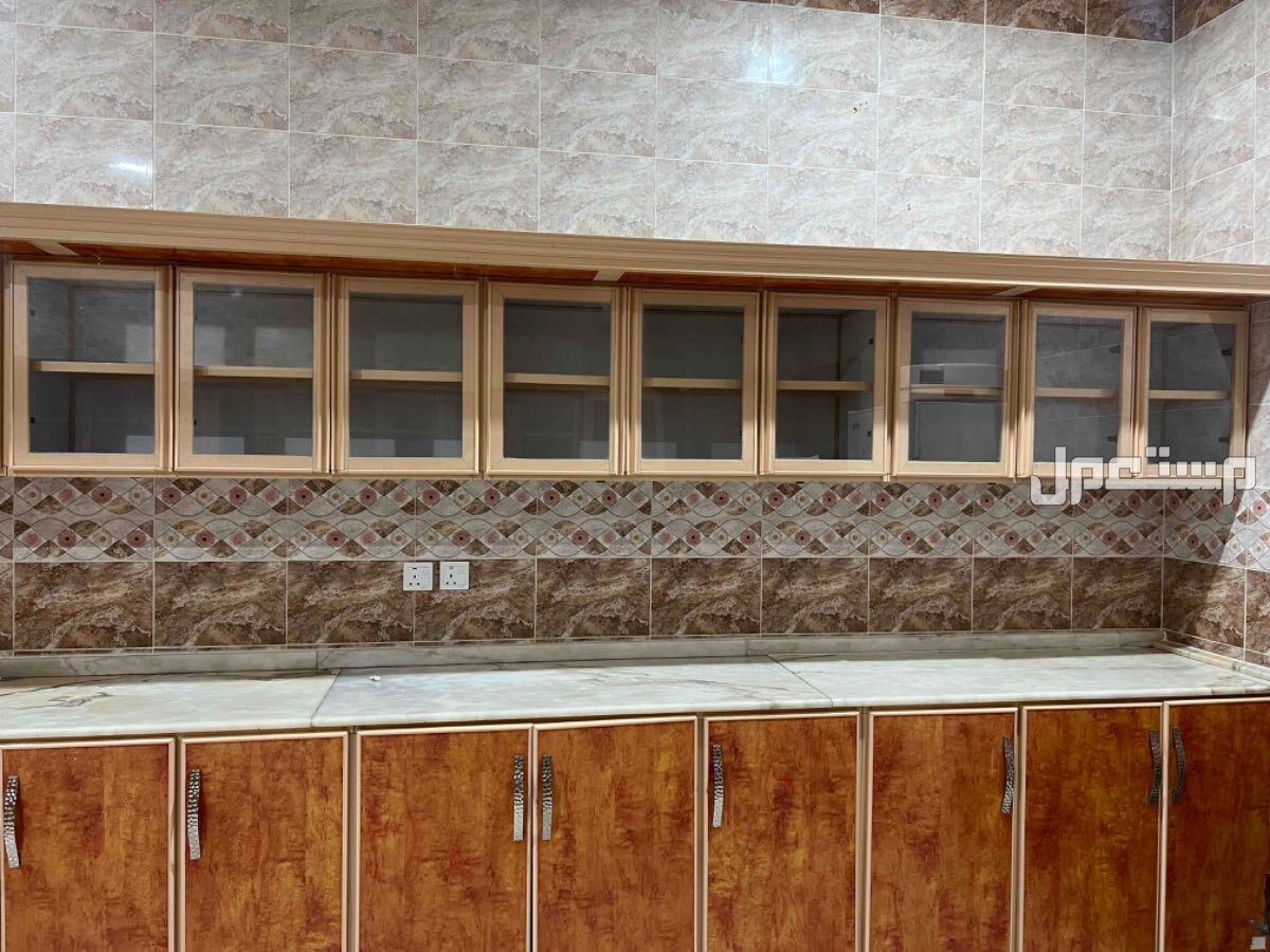 درج مطبخ شبه جديد  في طريب بسعر ألفين ريال سعودي
