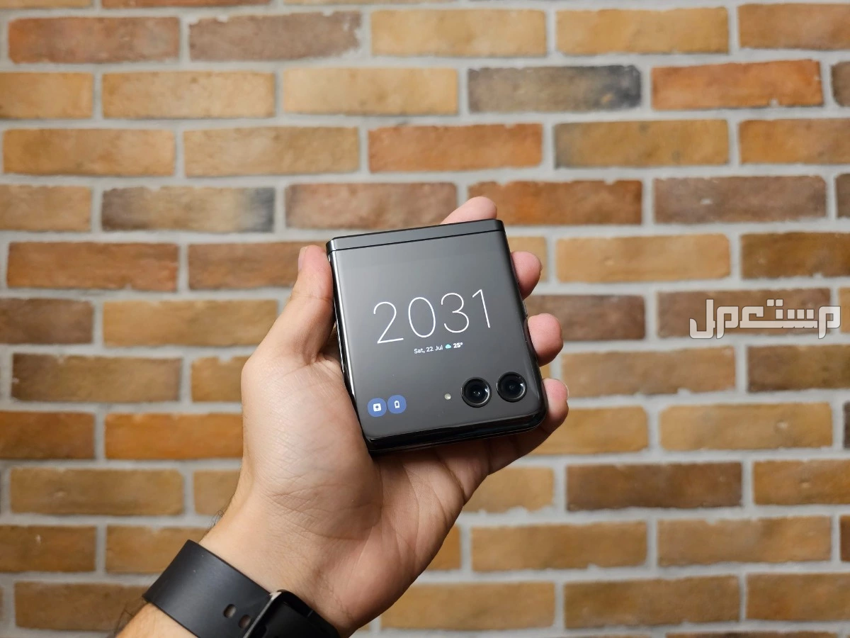 مواصفات وسعر هاتف موتورولا الجديد Razr 50 ultra موتورولا Razr 50 ultra